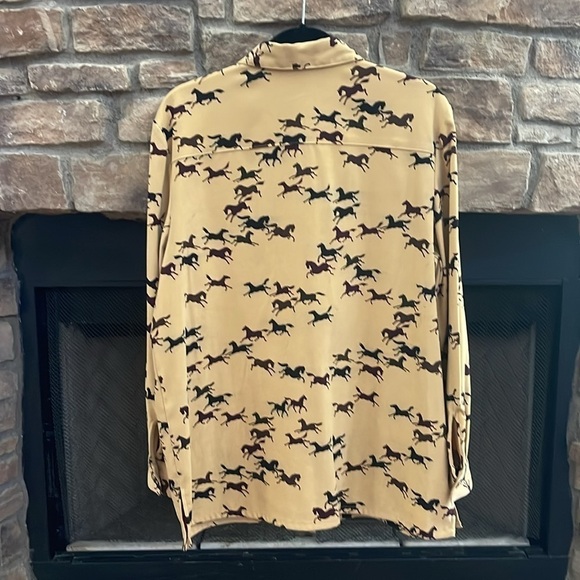 Sag Harbor tan button down shirt with brown and black horses. Size 16 - Picture 2 of 12